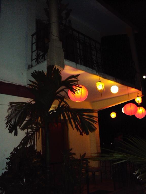 Hotel Kings Castle Guwahati Exteriör bild